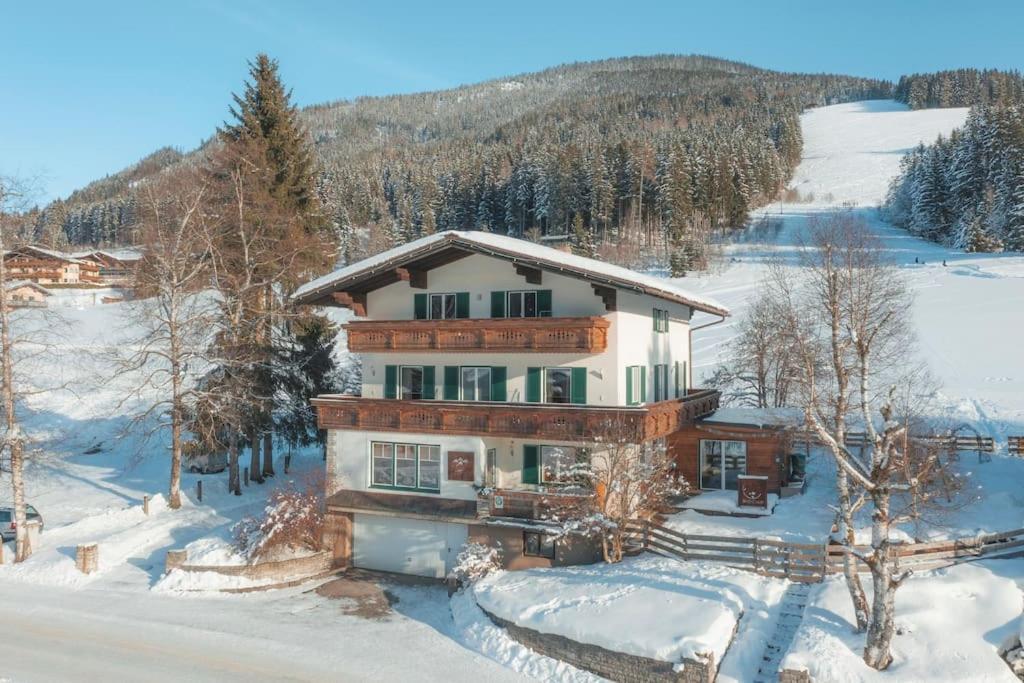 Alpenchalet Basecamp Apartment 2 Sankt Martin am Tennengebirge Bagian luar foto